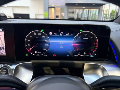 2026 Mercedes-BENZ GLB — миниатюра 21