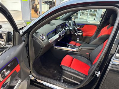 2026 Mercedes-BENZ GLB — миниатюра 19