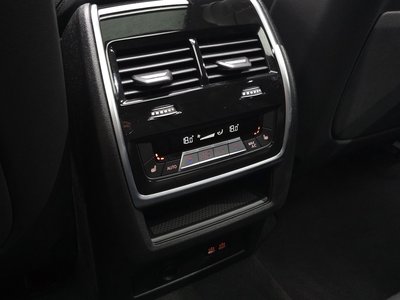 2025 BMW X5 thumbnail 35