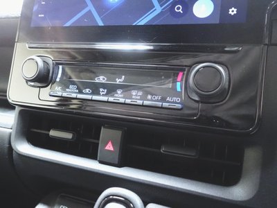 MERCEDES-BENZ EQS SUV - 7