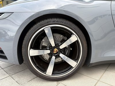 صورة 8 لـ 2024 Porsche 911