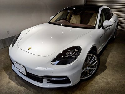 PORSCHE PANAMERA - 2