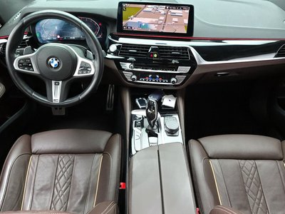 BMW GRAN TURISMO - 5