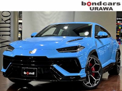 LAMBORGHINI URUS - 1