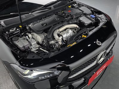 MERCEDES-BENZ CLA - 7