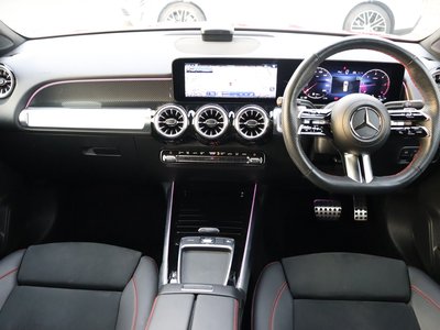 MERCEDES-BENZ GLB - 4