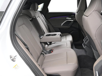 2025 AUDI Q5 — миниатюра 12