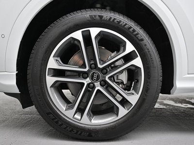 صورة 6 لـ 2025 AUDI Q5
