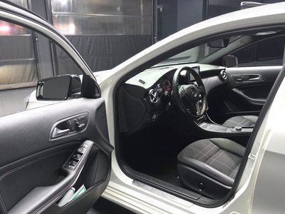 MERCEDES-BENZ A-CLASS - 10