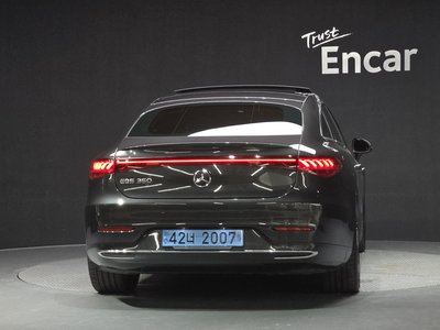 MERCEDES-BENZ EQS - 4