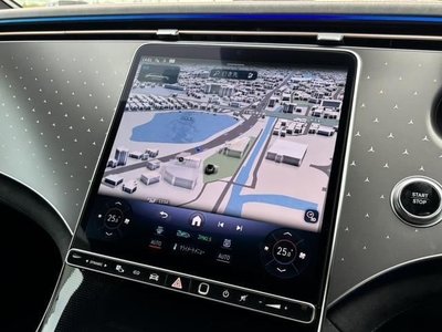 MERCEDES-BENZ EQE - 6