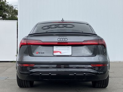 صورة مصغرة 44 لـ 2024 AUDI SQ8 SPORTBACK E-TRON