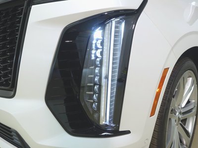 صورة 3 لـ 2025 Cadillac ESCALADE