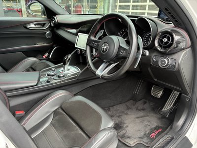 2018 ALFA Romeo JULIA thumbnail 49