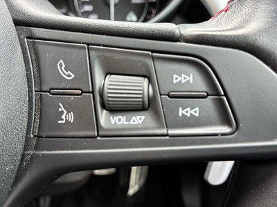 2018 ALFA Romeo JULIA thumbnail 26