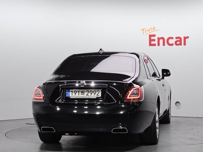 ROLLS-ROYCE GHOST - 3