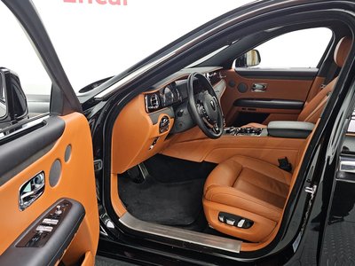 ROLLS-ROYCE GHOST - 10