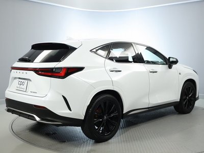 2023 Lexus NX — миниатюра 12