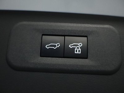 2023 Lexus NX — миниатюра 17