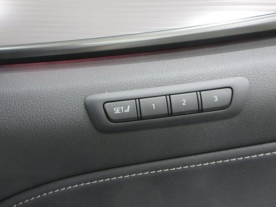 2023 Lexus NX — миниатюра 29