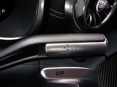 MERCEDES-BENZ SL - 9