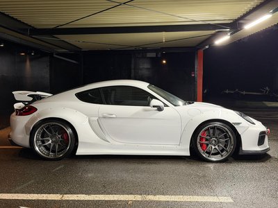 PORSCHE CAYMAN - 9