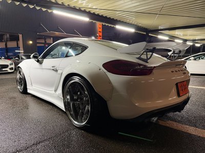 PORSCHE CAYMAN - 6
