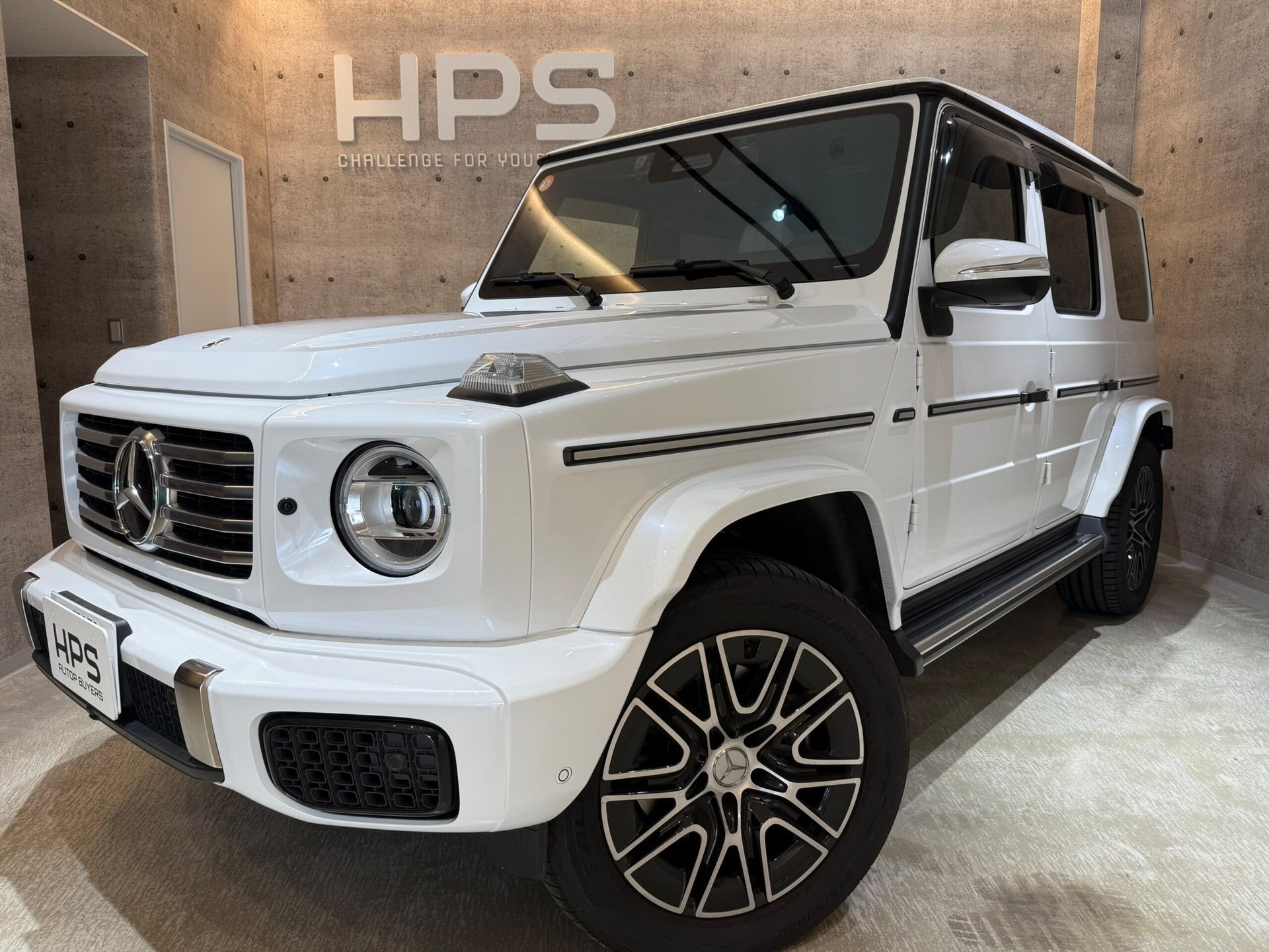 MERCEDES-BENZ G-CLASS - View 1