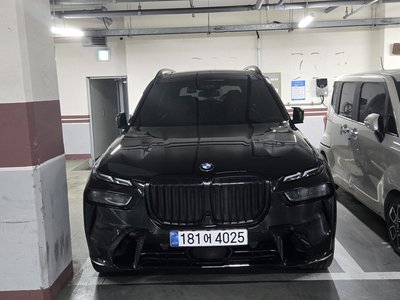 BMW X7 - 1