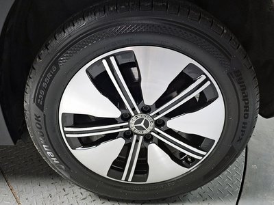 MERCEDES-BENZ EQA - 7