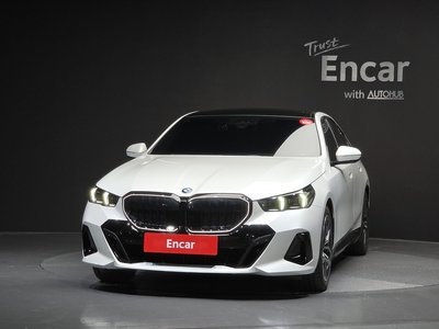 BMW 5 SERIES - 2
