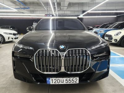 BMW 7 SERIES - 2