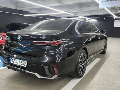 BMW 7 SERIES - 5