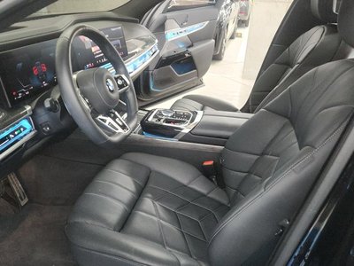 BMW 7 SERIES - 10