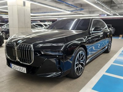 BMW 7 SERIES - 1