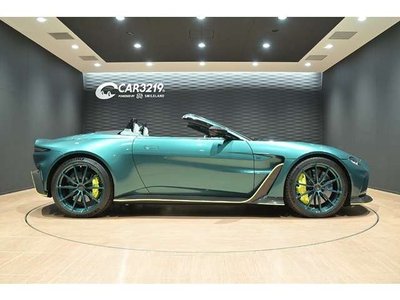 ASTON MARTIN VANTAGE - 9