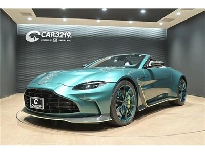 ASTON MARTIN VANTAGE - 1