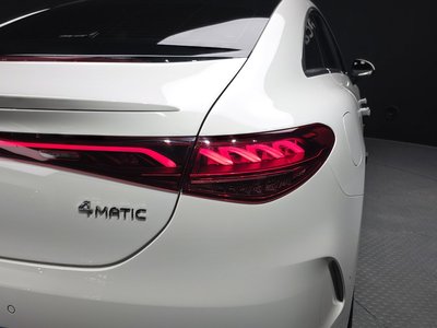 2023 Mercedes-BENZ EQE 照片 10