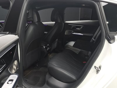 2023 Mercedes-BENZ EQE — миниатюра 17