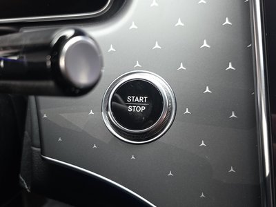 2023 Mercedes-BENZ EQE — миниатюра 29