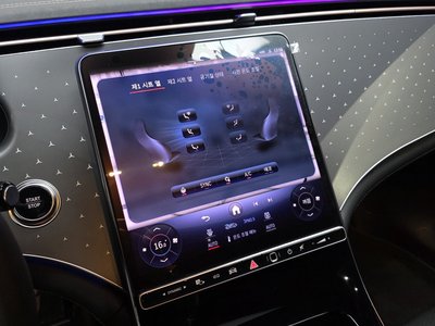 2023 Mercedes-BENZ EQE — миниатюра 23