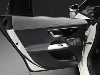 2023 Mercedes-BENZ EQE — миниатюра 15