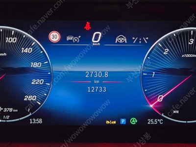 MERCEDES-BENZ GLS - 9