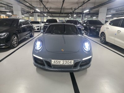 PORSCHE 911 - 1