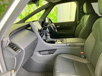 صورة 7 لـ 2025 Toyota ALPHARD
