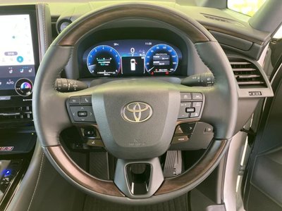 2025 Toyota ALPHARD 缩略图 16