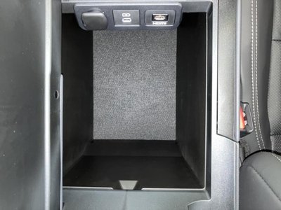 2025 Toyota ALPHARD 缩略图 32