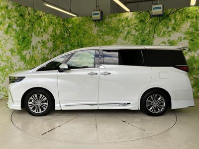 صورة 2 لـ 2025 Toyota ALPHARD
