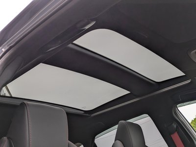 2025 Toyota CROWN SPORT photo 9