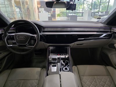 2023 AUDI A8 — фото 4